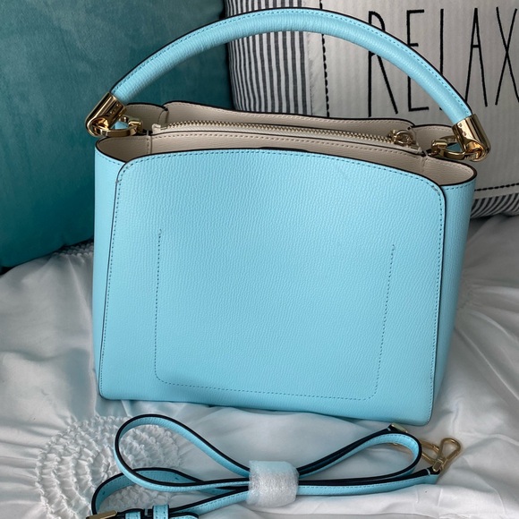 Gorgeous BRAND NEW without tag Kate Spade handbag. - Picture 2 of 6